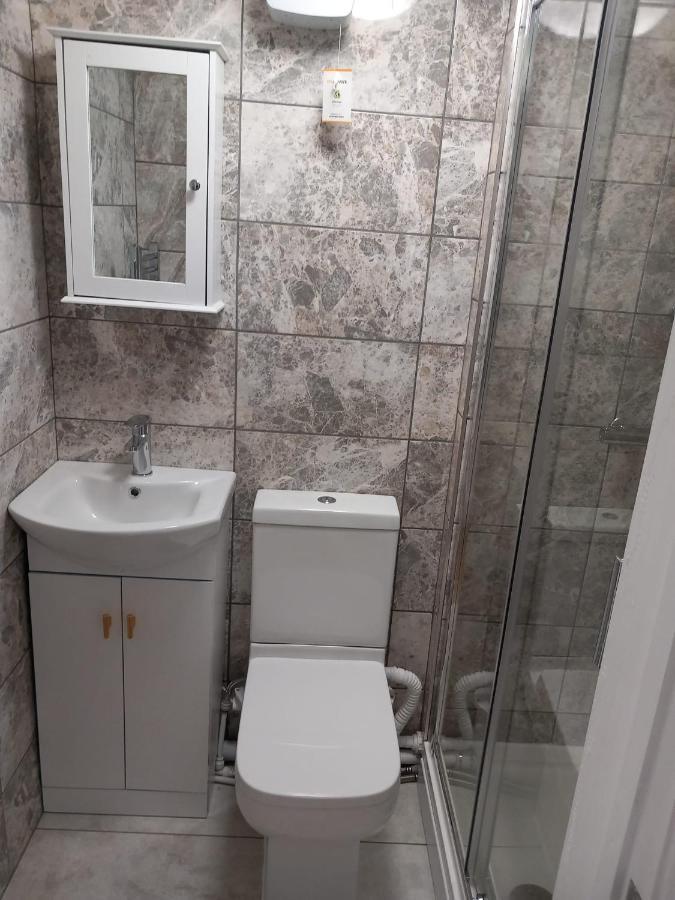 Heronsgate Gh013 Erith Екстериор снимка